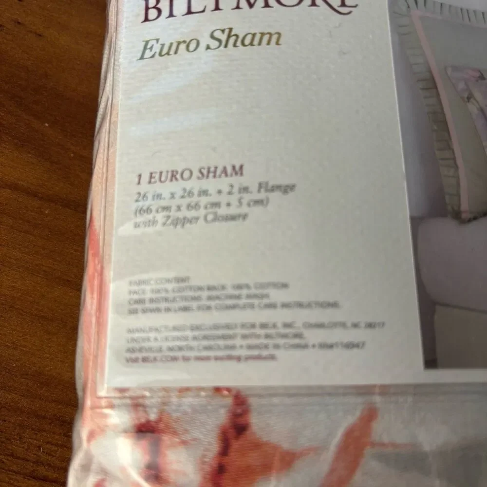 NEW Biltmore 1 Euro Sham Magnolia Floral 26x26x2 in Flange w/ Zipper Closure